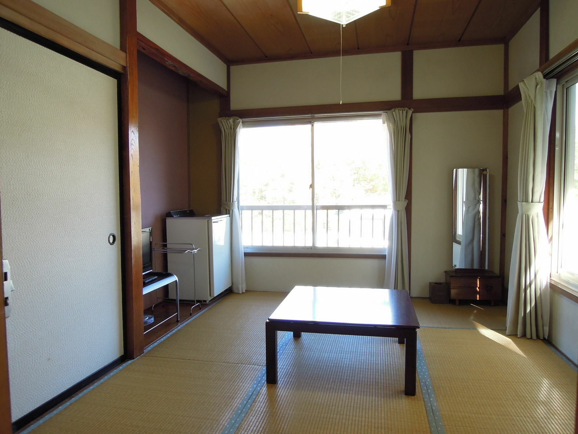 Guest House Misaki-Sou Yamanakako Esterno foto